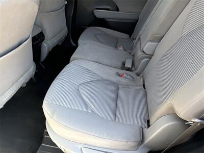 2021 Toyota Highlander LE   - Photo 29 - McKinney, TX 75070