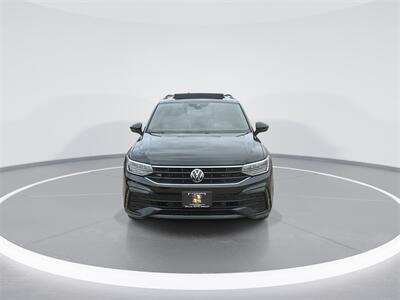 2022 Volkswagen Tiguan 2.0T SE R-Line Black   - Photo 3 - McKinney, TX 75070