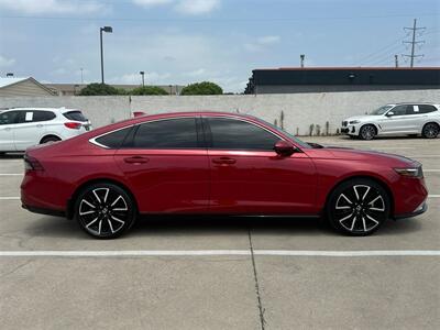 2023 Honda Accord Hybrid Touring   - Photo 15 - McKinney, TX 75070