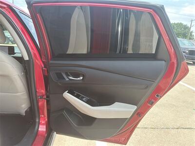 2023 Honda Accord Hybrid Touring   - Photo 32 - McKinney, TX 75070