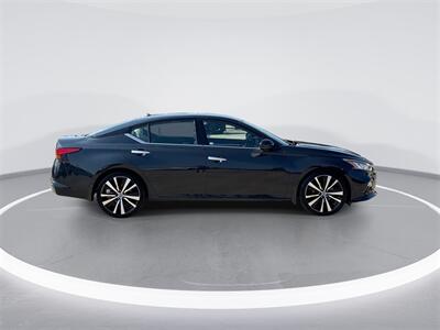 2019 Nissan Altima 2.5 Platinum   - Photo 9 - McKinney, TX 75070