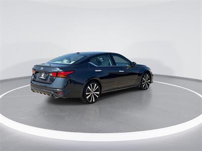 2019 Nissan Altima 2.5 Platinum   - Photo 8 - McKinney, TX 75070
