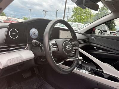 2023 Hyundai Elantra Limited   - Photo 26 - McKinney, TX 75070