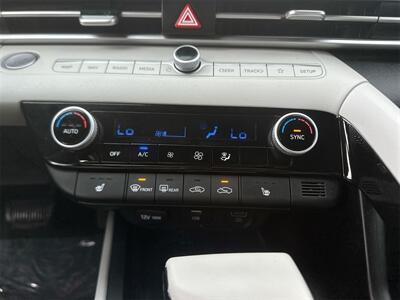 2023 Hyundai Elantra Limited   - Photo 22 - McKinney, TX 75070