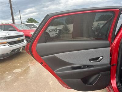 2023 Hyundai Elantra Limited   - Photo 33 - McKinney, TX 75070