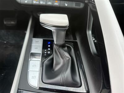 2023 Hyundai Elantra Limited   - Photo 23 - McKinney, TX 75070
