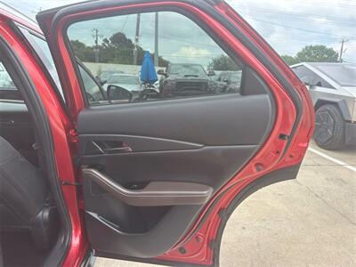 2021 Mazda CX-30 Premium   - Photo 32 - McKinney, TX 75070