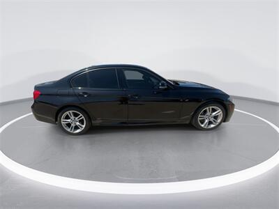 2018 BMW 3 Series 330i xDrive   - Photo 6 - McKinney, TX 75070
