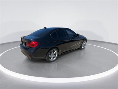 2018 BMW 3 Series 330i xDrive   - Photo 7 - McKinney, TX 75070