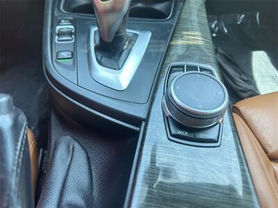 2018 BMW 3 Series 330i xDrive   - Photo 22 - McKinney, TX 75070