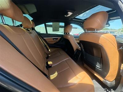 2018 BMW 3 Series 330i xDrive   - Photo 29 - McKinney, TX 75070