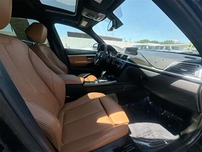 2018 BMW 3 Series 330i xDrive   - Photo 30 - McKinney, TX 75070