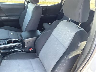 2021 Toyota Tacoma SR V6   - Photo 17 - McKinney, TX 75070