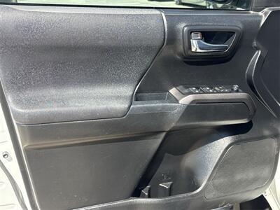 2021 Toyota Tacoma SR V6   - Photo 19 - McKinney, TX 75070