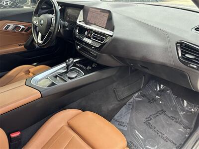 2020 BMW Z4 sDrive30i   - Photo 30 - McKinney, TX 75070
