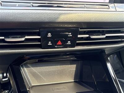 2024 Volkswagen Golf GTI SE SE   - Photo 25 - McKinney, TX 75070