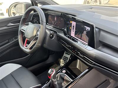 2024 Volkswagen Golf GTI SE SE   - Photo 63 - McKinney, TX 75070
