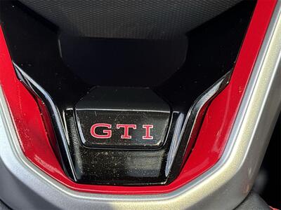 2024 Volkswagen Golf GTI SE SE   - Photo 14 - McKinney, TX 75070