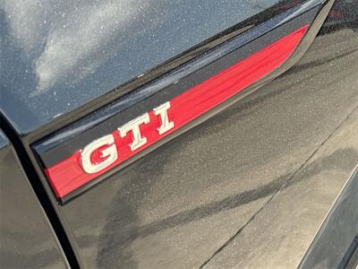 2024 Volkswagen Golf GTI SE SE   - Photo 37 - McKinney, TX 75070
