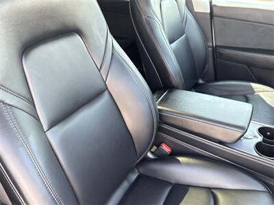 2021 Tesla Model Y Standard Range   - Photo 35 - McKinney, TX 75070
