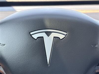 2021 Tesla Model Y Standard Range   - Photo 13 - McKinney, TX 75070