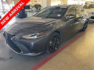 2023 Lexus ES 300h   - Photo 35 - McKinney, TX 75070