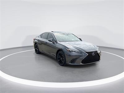 2023 Lexus ES 300h   - Photo 2 - McKinney, TX 75070