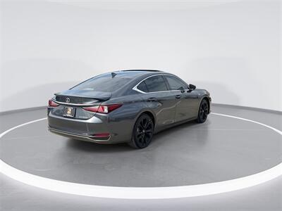 2023 Lexus ES 300h   - Photo 8 - McKinney, TX 75070