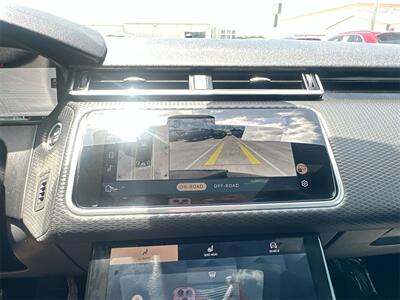 2021 Land Rover Range Rover Velar P250 R-Dynamic S   - Photo 13 - McKinney, TX 75070