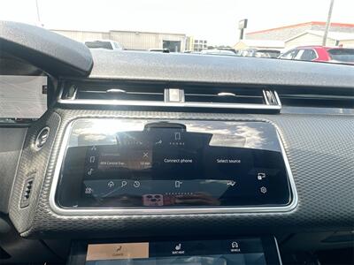 2021 Land Rover Range Rover Velar P250 R-Dynamic S   - Photo 11 - McKinney, TX 75070