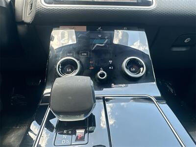 2021 Land Rover Range Rover Velar P250 R-Dynamic S   - Photo 15 - McKinney, TX 75070