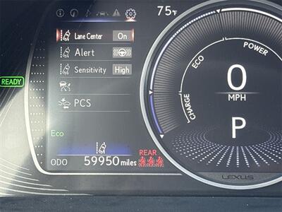 2022 Lexus ES 300h   - Photo 24 - McKinney, TX 75070