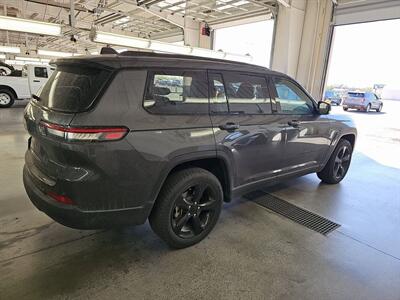 2023 Jeep Grand Cherokee L Altitude - Photo 2 - McKinney, TX 75070