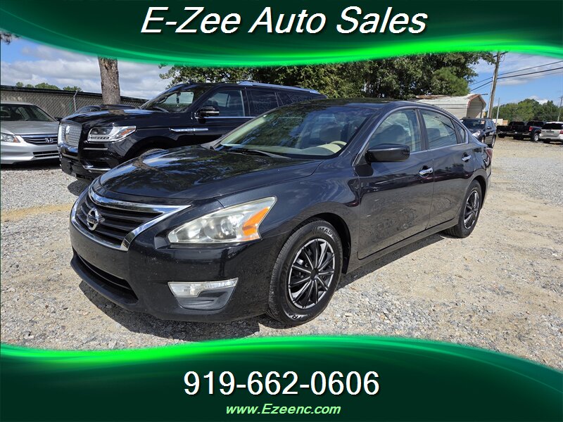 2014 Nissan Altima 2.5 - Photo 1 - Garner, NC 27529