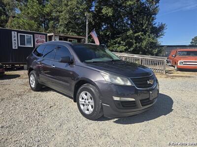 2014 Chevrolet Traverse LS - Photo 2 - Garner, NC 27529