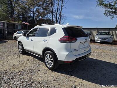 2018 Nissan Rogue SV - Photo 4 - Garner, NC 27529