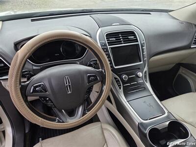 2016 Lincoln MKX Reserve   - Photo 8 - Garner, NC 27529