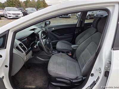 2017 Kia Forte LX   - Photo 7 - Garner, NC 27529