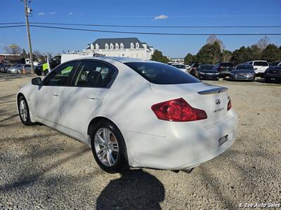 2015 INFINITI Q40   - Photo 4 - Garner, NC 27529