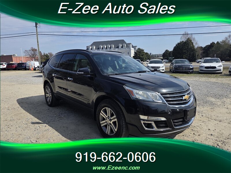 2015 Chevrolet Traverse LT   - Photo 1 - Garner, NC 27529