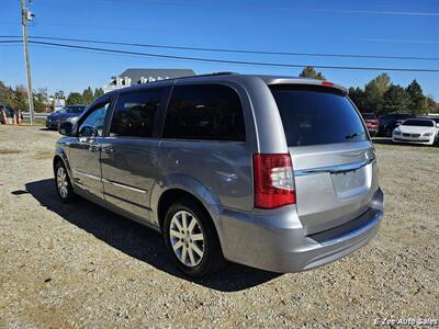 2014 Chrysler Town & Country Touring   - Photo 6 - Garner, NC 27529