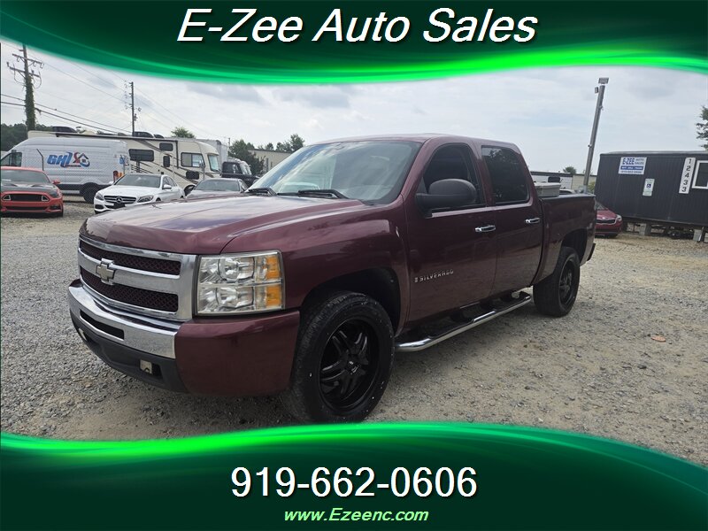 2009 Chevrolet Silverado 1500 LT   - Photo 1 - Garner, NC 27529