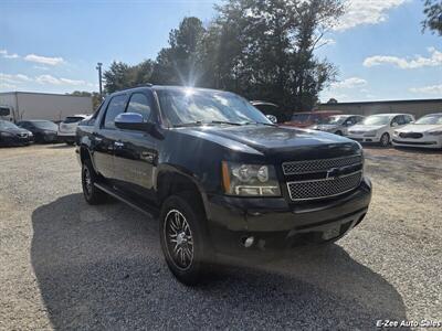 2008 Chevrolet Avalanche LTZ Truck