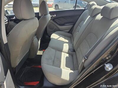 2016 Kia Forte LX - Photo 8 - Garner, NC 27529