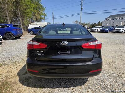 2016 Kia Forte LX - Photo 5 - Garner, NC 27529