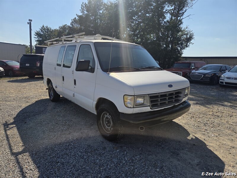 1995 Ford E-Series Van E-150  