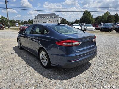 2019 Ford Fusion SE   - Photo 5 - Garner, NC 27529