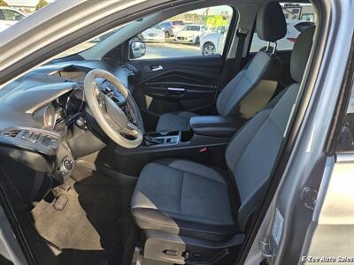 2017 Ford Escape SE   - Photo 7 - Garner, NC 27529