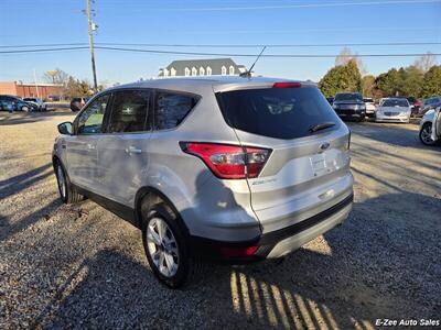 2017 Ford Escape SE   - Photo 4 - Garner, NC 27529