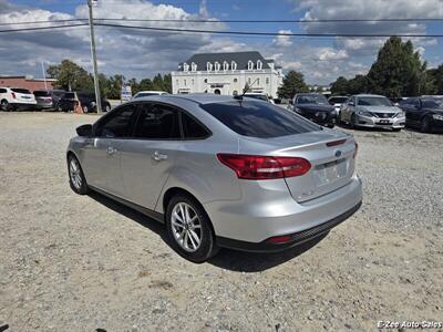 2018 Ford Focus SE   - Photo 5 - Garner, NC 27529